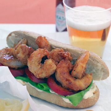 You don't have to go to the South to have po'boys anymore. Try Bittman's simple recipe for a warm, comforting sandwich right in your own kitchen.<br /><br /><a href="http://www.redbookmag.com/recipefinder/beer-batter-shrimp-poboy-recipe"target="_new">Get the recipe!</a><br /><br />
<a href="http://search.barnesandnoble.com/booksearch/isbnInquiry.asp?EAN=9781416575665&lkid=J15656896&pubid=K125307&byo=1"target="_blank">Buy <i>Kitchen Express</i></a>
