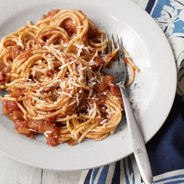 <p>Traditional pasta gets an upgrade from Jenn Louis, chef-owner of <a href="http://www.lincolnpdx.com/" target="_blank">Lincoln Restaurant</a> in Portland, Oregon, with the addition of smoky, salty bacon and zesty red onion.</p>
<p><strong>Recipe:</strong> <a href="http://www.countryliving.com/recipefinder/spaghetti-red-onion-bacon-recipe-clv1012" target="_blank">Spaghetti with Red Onion and Bacon</a></p>