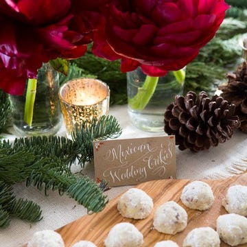 Petal, Cuisine, Ingredient, Finger food, Flowering plant, Conifer cone, Natural material, Cut flowers, Hybrid tea rose, Rose family, 
