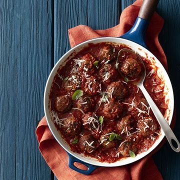 <p>The sweet Italian sausage to these meatballs makes them moist and full of flavor, and the crushed red pepper flakes adds some heat!</p> <p><strong>Recipe:</strong> <a href="http://www.delish.com/recipefinder/beef-sausage-meatballs-tomato-sauce-recipe-wdy0115" target="_blank"><strong>Beef and Sausage Meatballs in Tomato Sauce</strong></a></p>