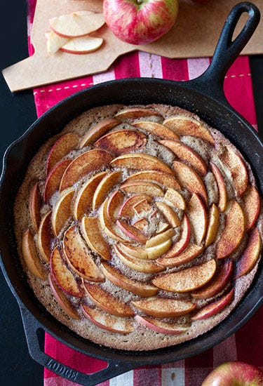 Food, Ingredient, Breakfast, Fruit, Dishware, Peach, Produce, Apple, Dish, Plate, 