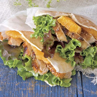 spicy orange and sesame chicken sandwiches