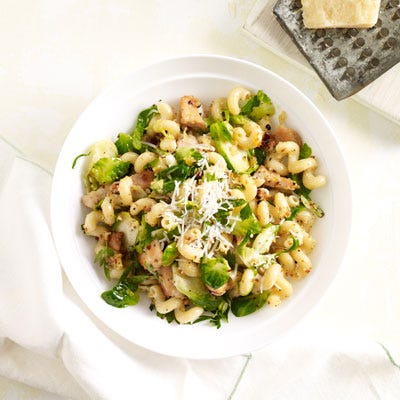 pasta with chicken and brussels sprouts