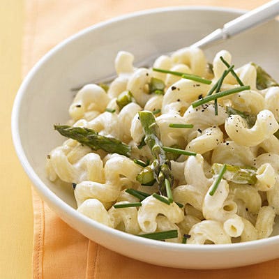 pasta with goat cheese and roasted asparagus