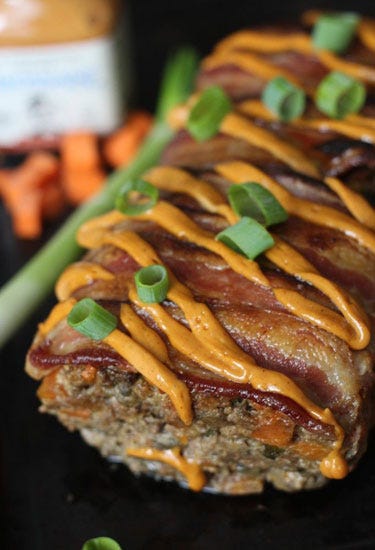 Food, Cuisine, Ingredient, Meat, Garnish, Dish, Fast food, Recipe, Beef, Cooking, 