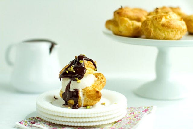 cream puffs