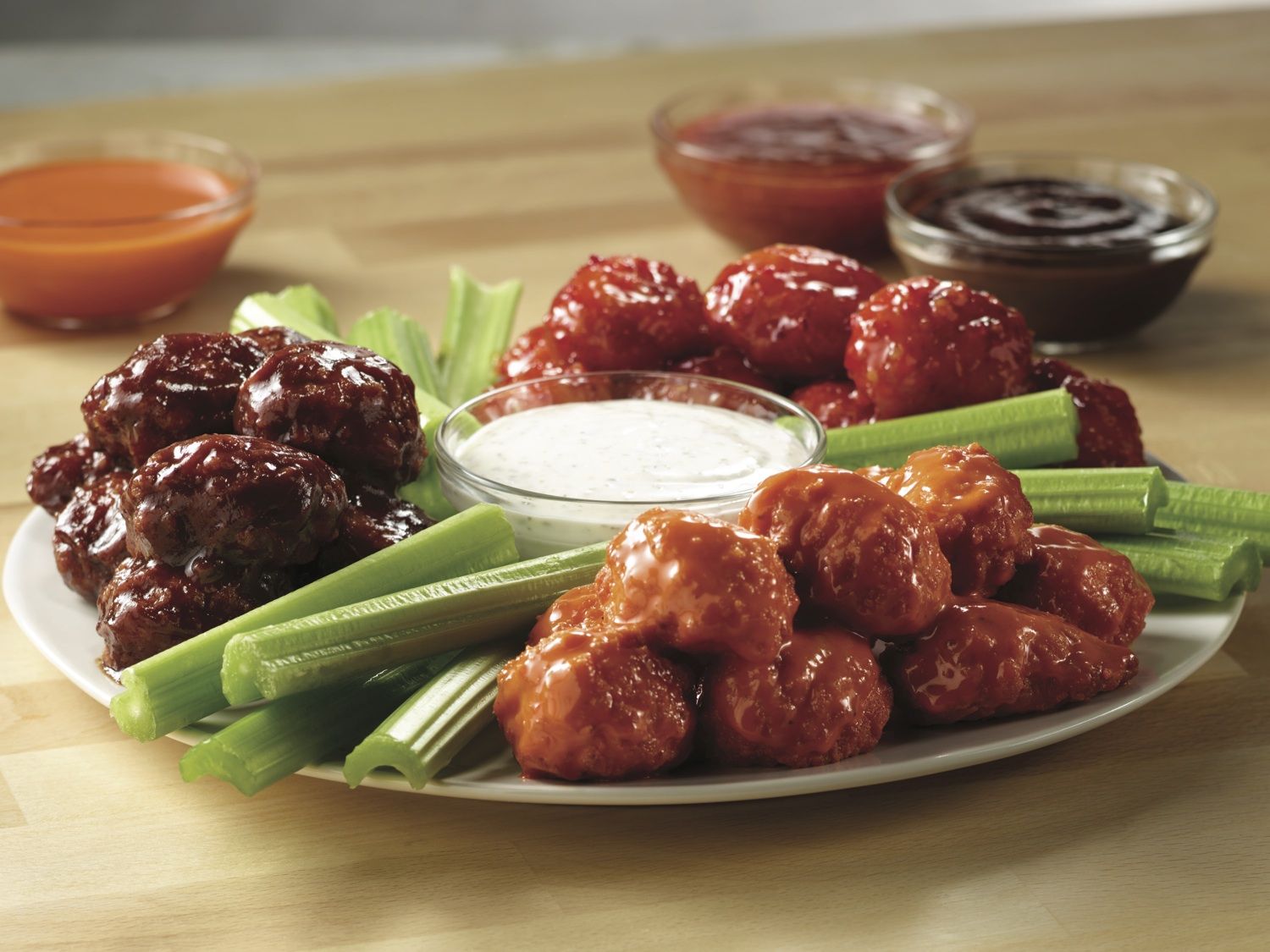 Chuck E. Cheese's Launches New Menu