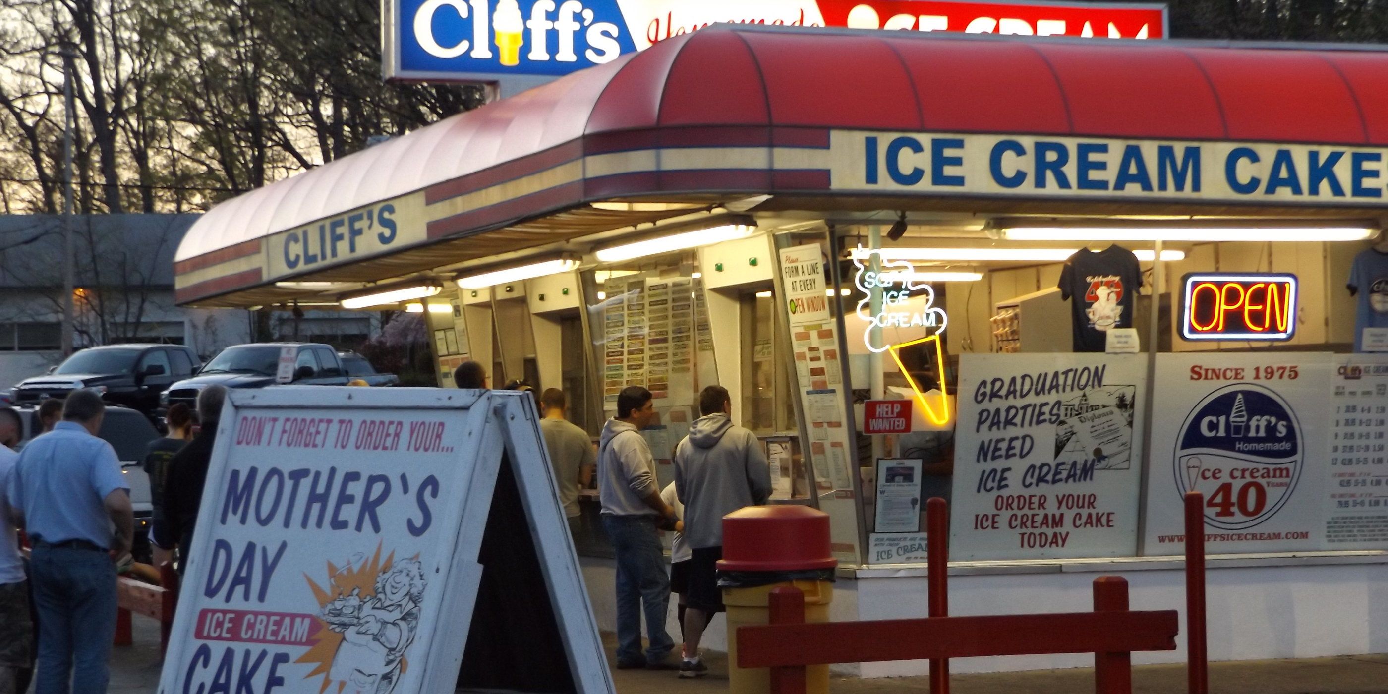 ice cream shop outside