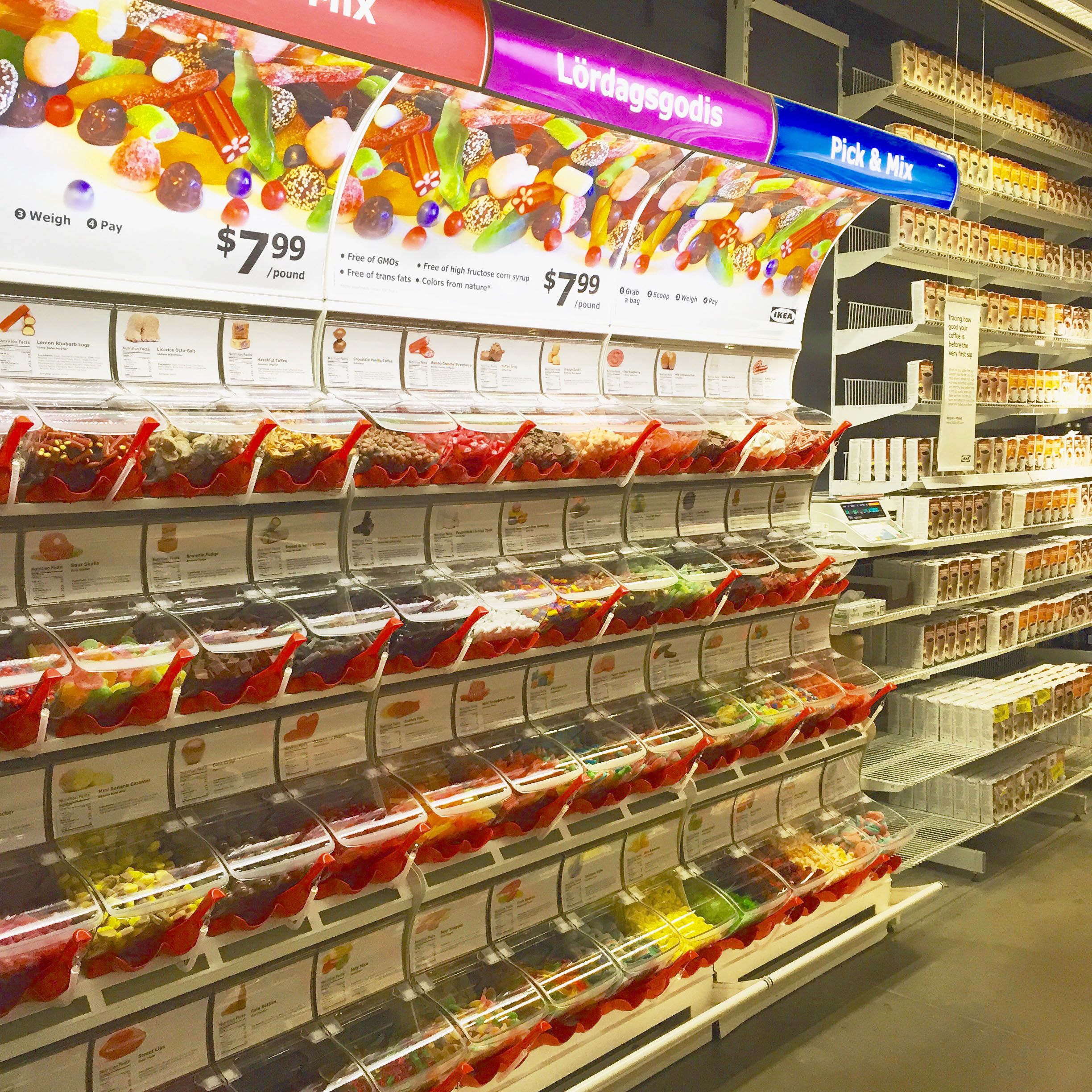 Helderheid Bezwaar onderhoud IKEA Candy Shops - LÖRDAGSGODIS "Saturday Candy" in IKEA Stores