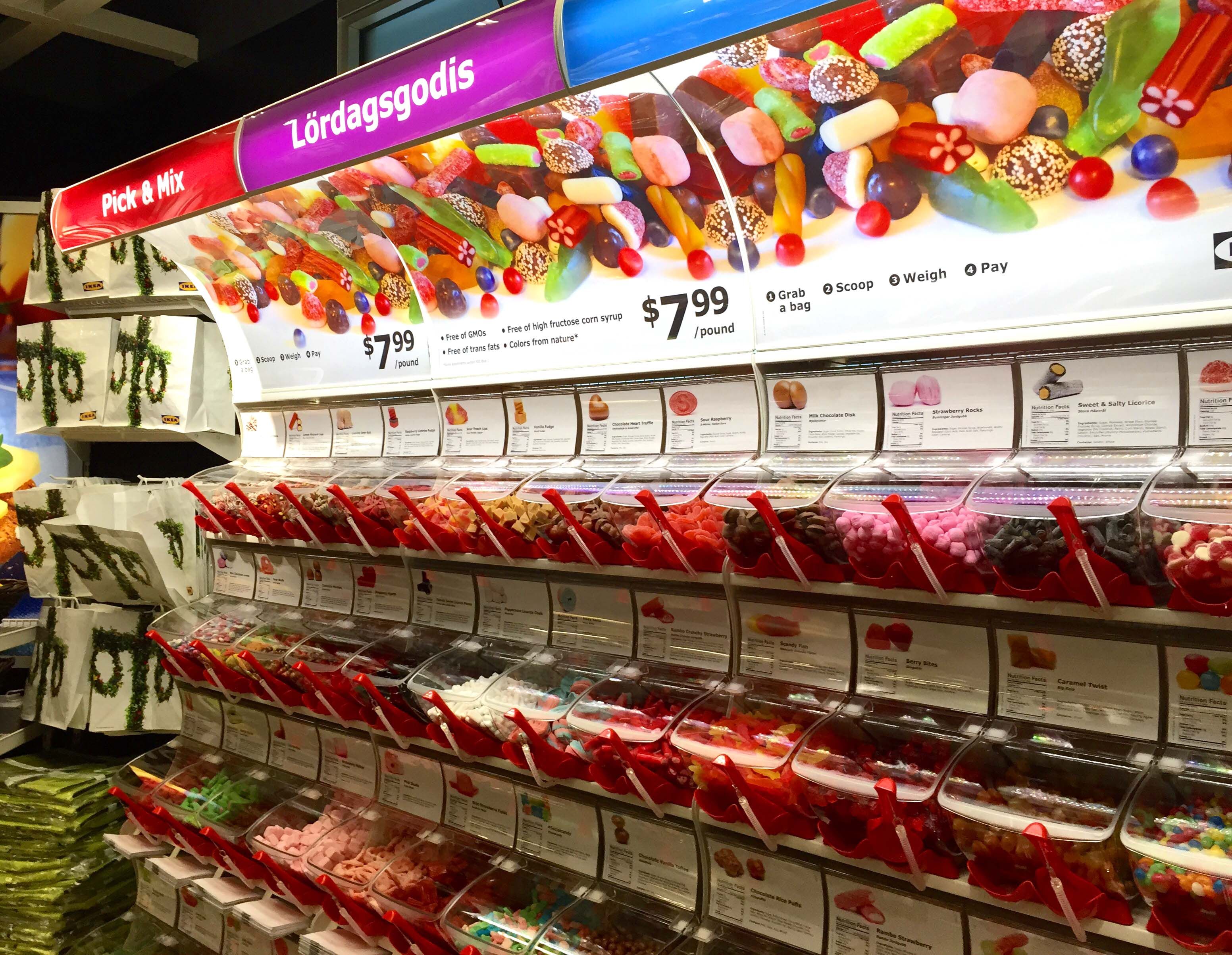 Helderheid Bezwaar onderhoud IKEA Candy Shops - LÖRDAGSGODIS "Saturday Candy" in IKEA Stores