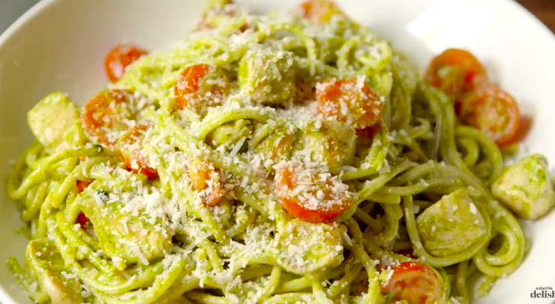 Best Creamy Pesto Pasta Recipe with Chicken - How to Make Pesto Spaghetti
