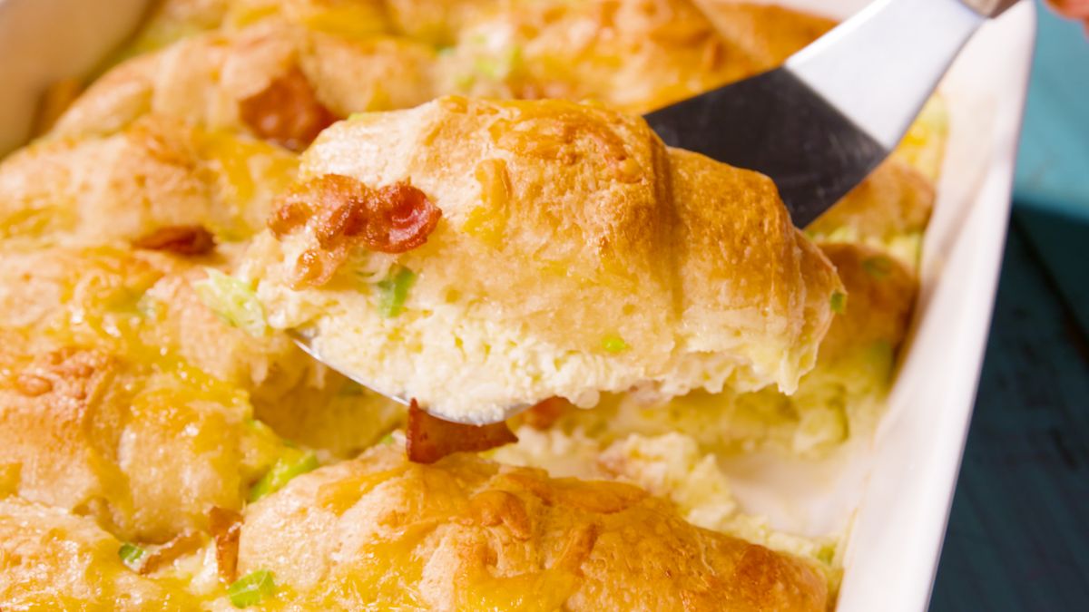preview for Bacon, Egg & Cheese Crescent Casserole = Breakfast Goals