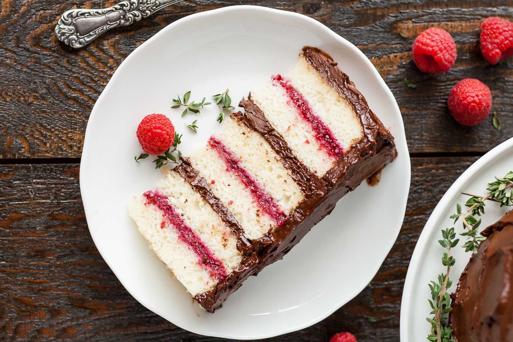 Vegan Raspberry Cake - The Little Blog Of Vegan