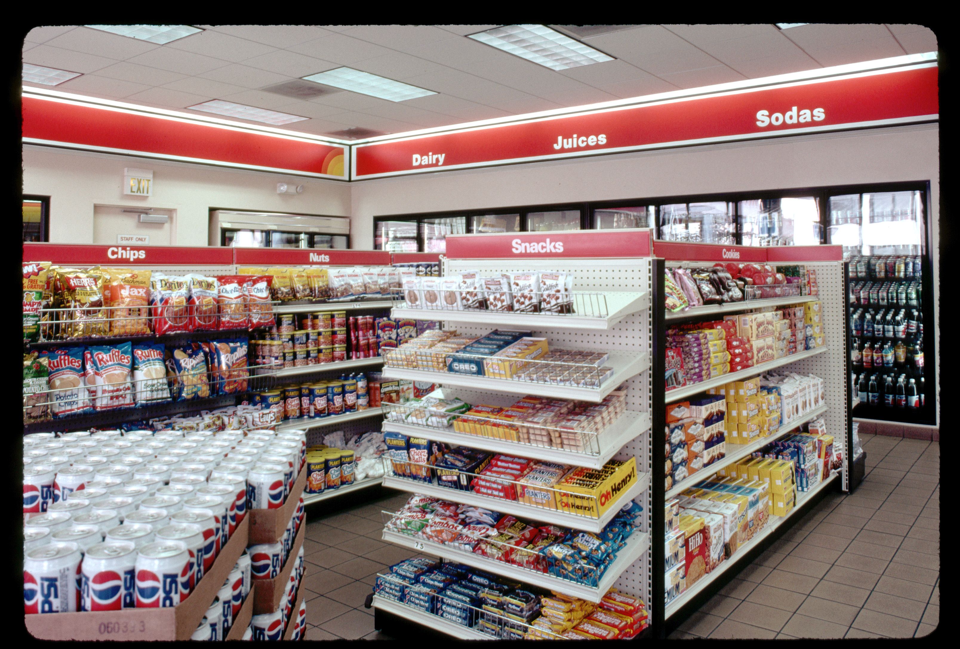 Any gas stations store nearby food