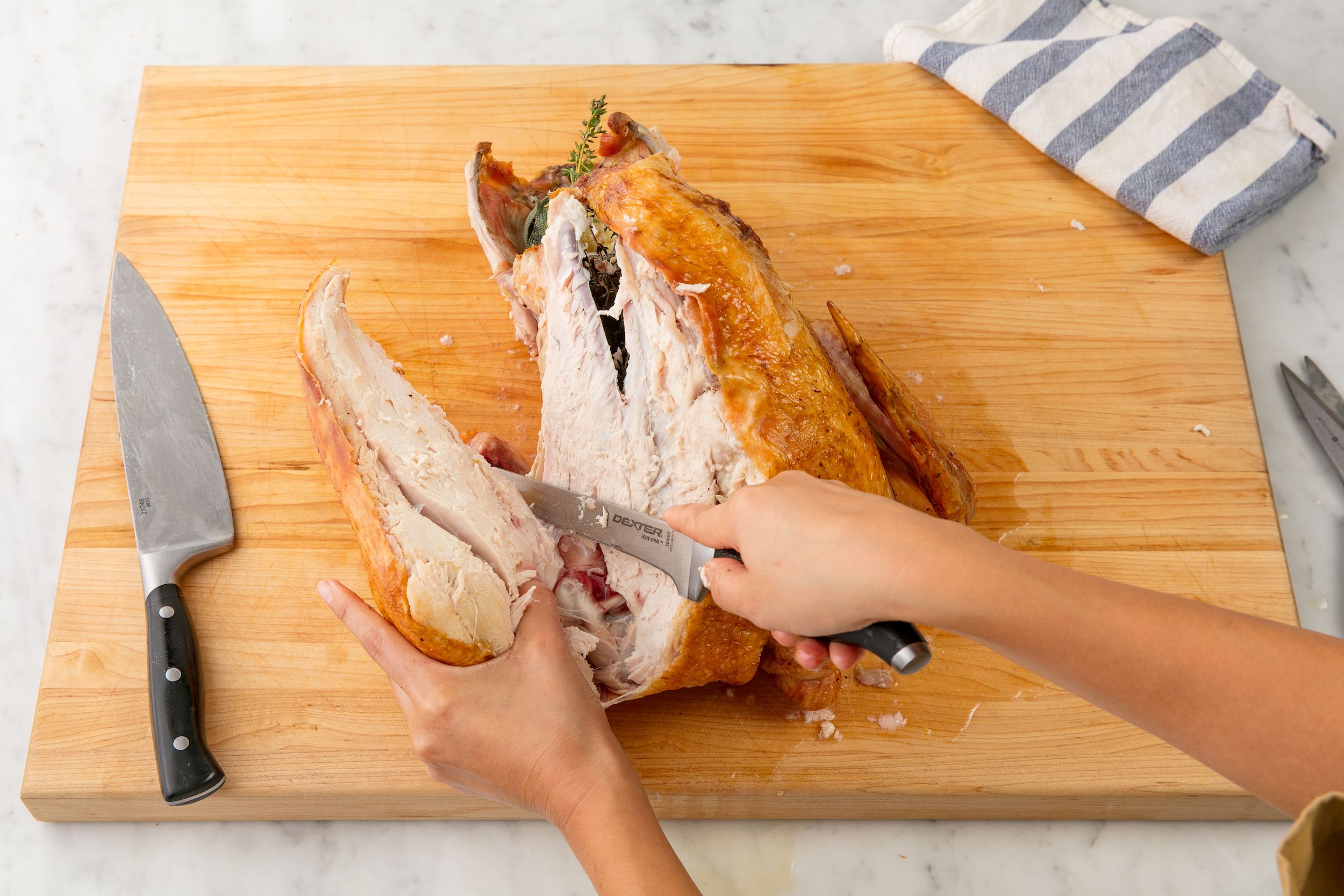 Step-by-step Instructions: How to Carve a Turkey