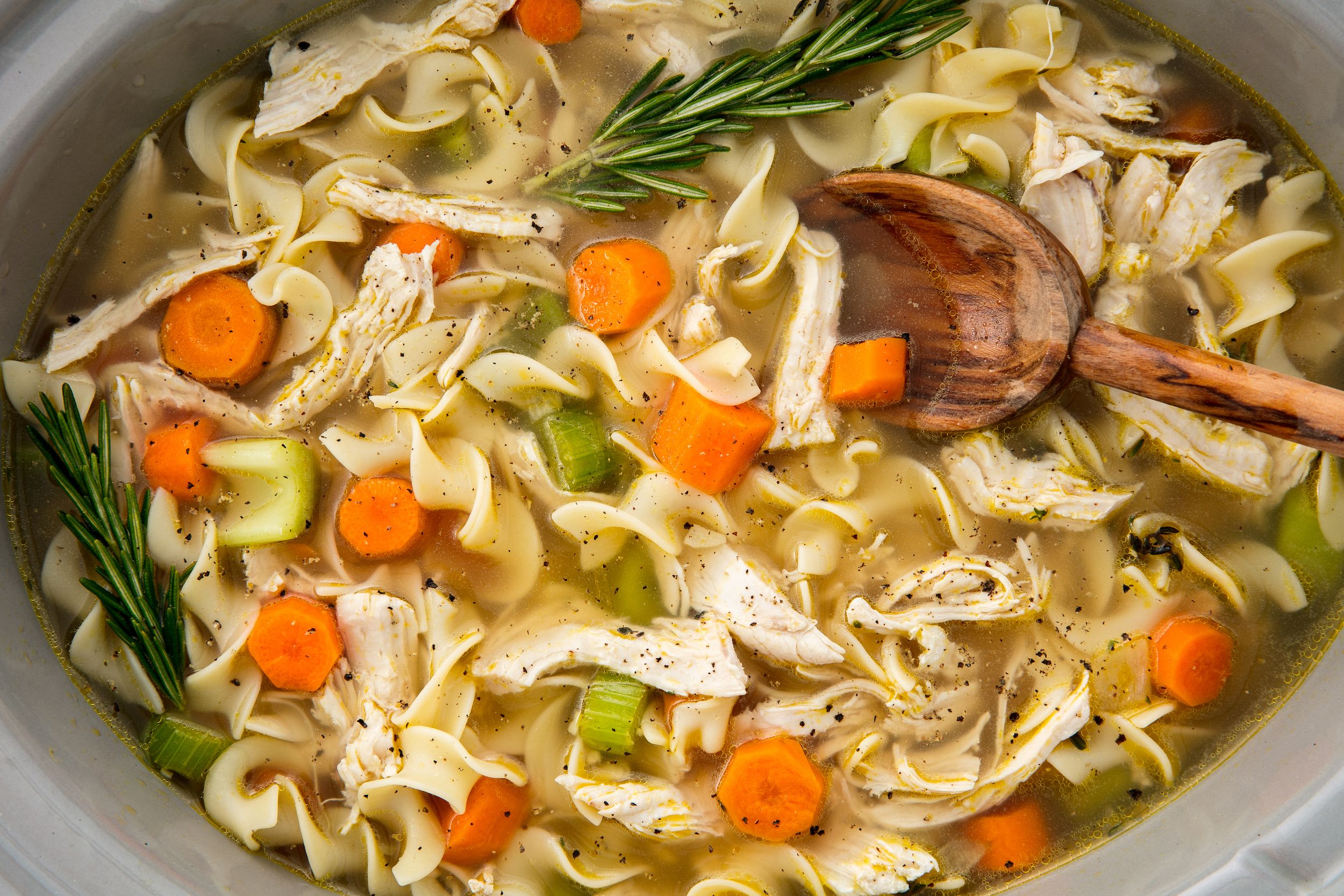 Easy Crockpot Chicken Noodle Soup Recipe - How to Make Slow Cooker Chicken  Noodle Soup