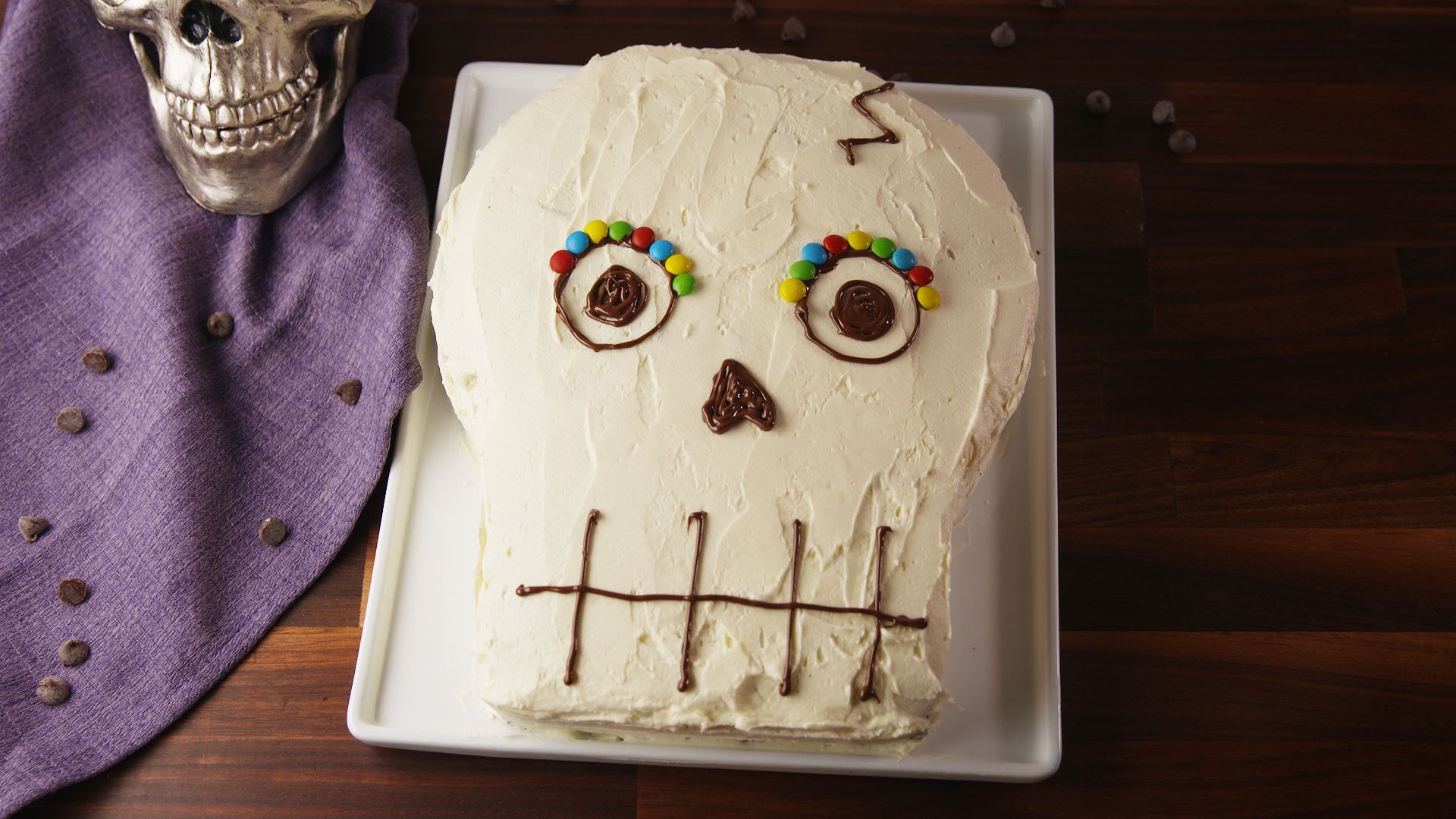 Simple Halloween Skeleton Cake