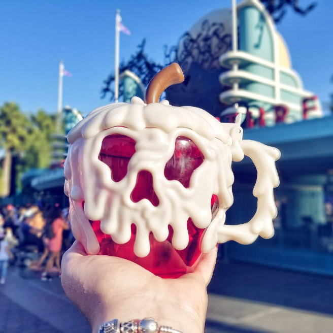 Disneyland's Snow White Poison Apple Mugs Are Baaaaack