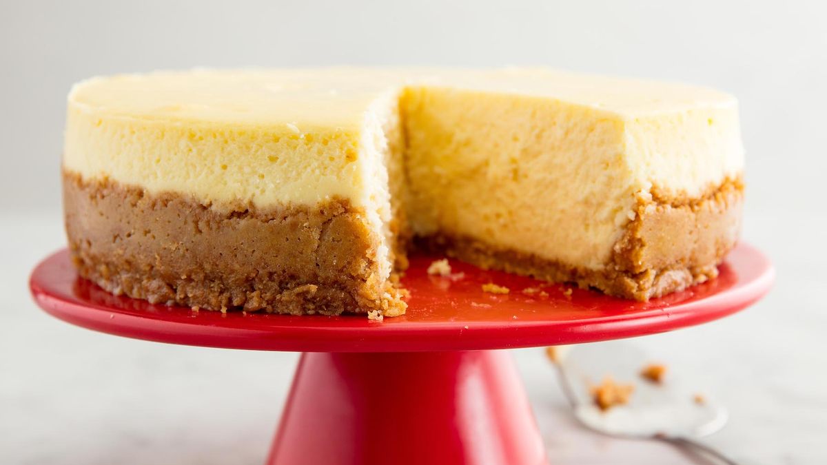 preview for Delish Insanely Easy | How To Make A Perfect Cheesecake