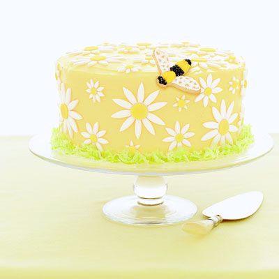 daisy flower birthday cake｜TikTok Search