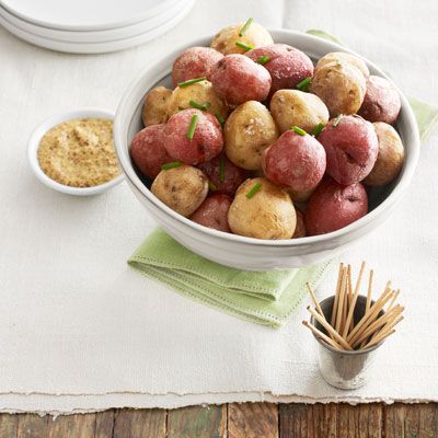 Minted New Potatoes Recipe by Sonia - Cookpad