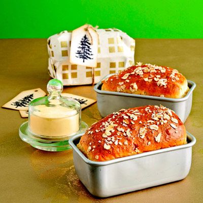 Christmas Bread Recipes - Holiday Breads