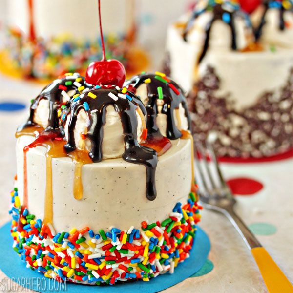 Ice Cream Sundae Cake - SugarHero