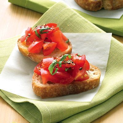 Tomato Basil Crostini