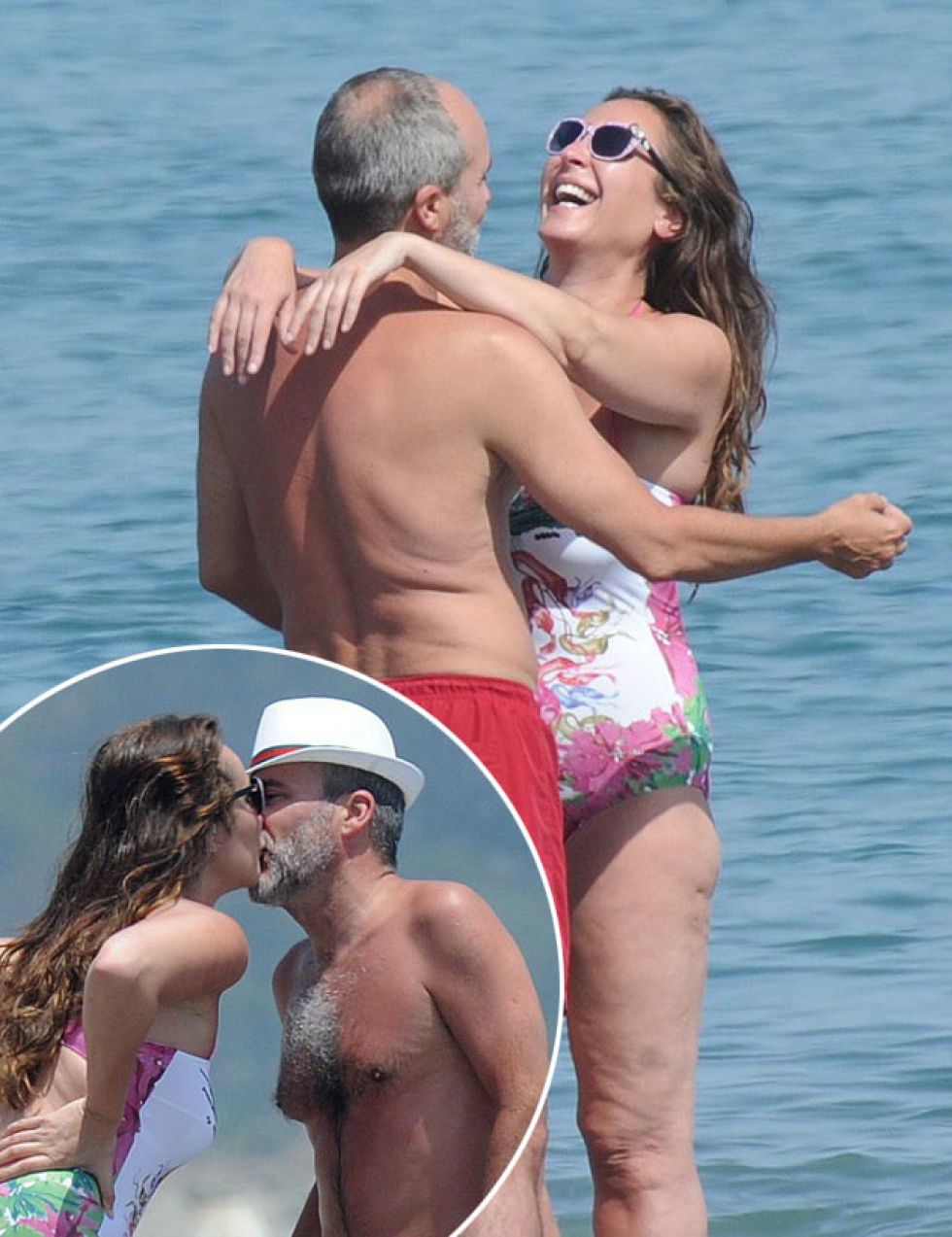 Ana Milán y Fernando Guillén, todo el día pegados: en la playa y en el  trabajo