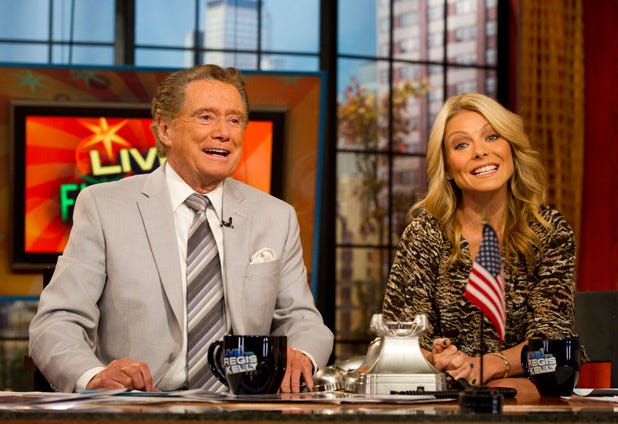 Regis Philbin hosts final 'Live!'