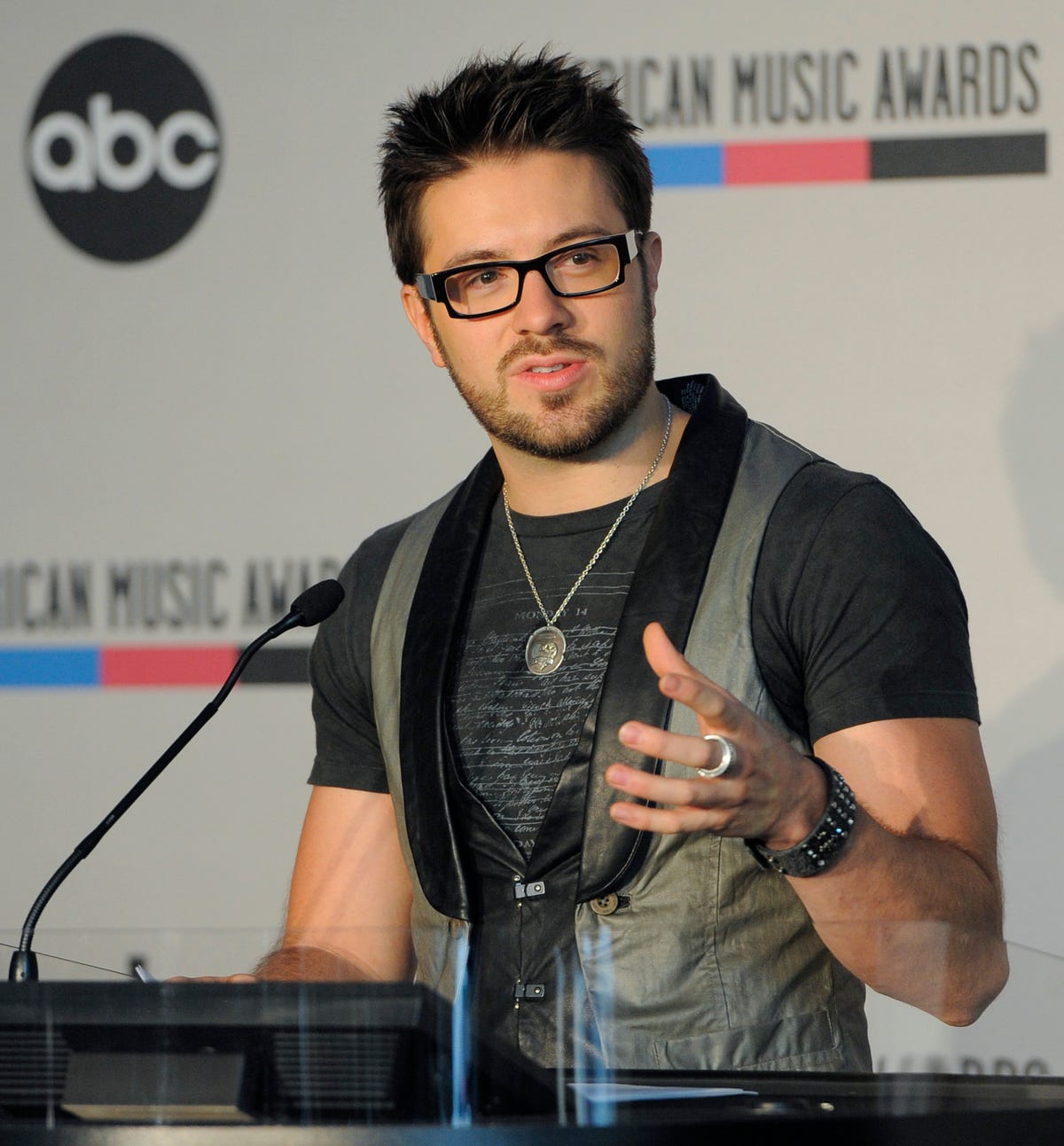 'American Idol' Danny Gokey welcomes son - How Tall Is Danny Gokey: American Idol Alum’s Frame