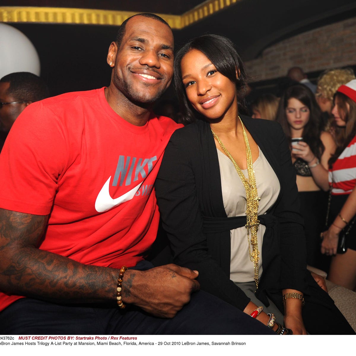 Savannah and Lebron James - Mfw Louis Vuitton - 19