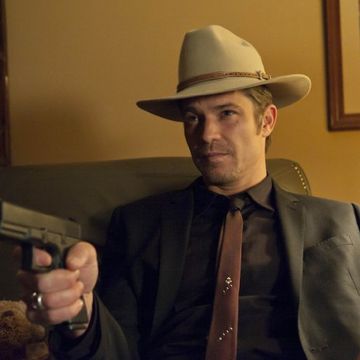 timothy olyphant as raylan givens in justified
