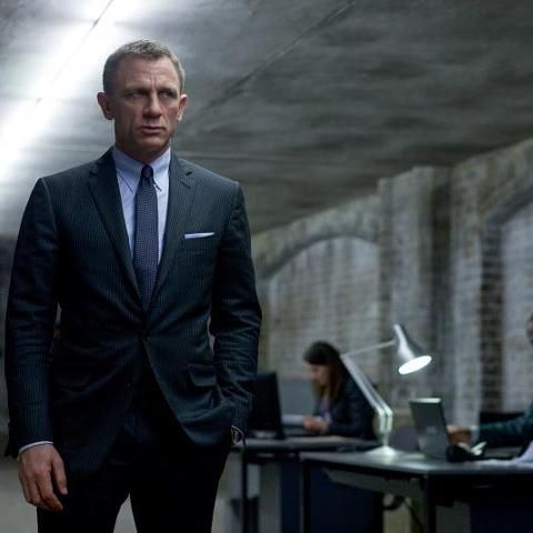 Movies: James Bond 'Skyfall' Rolling Gallery