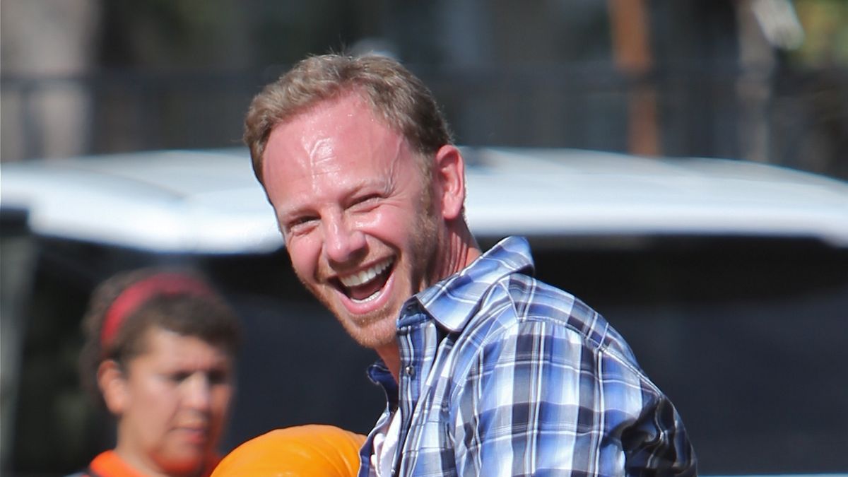 Ian Ziering, wife expecting baby