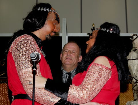 Star Trek Fans Marry In Klingon Ceremony