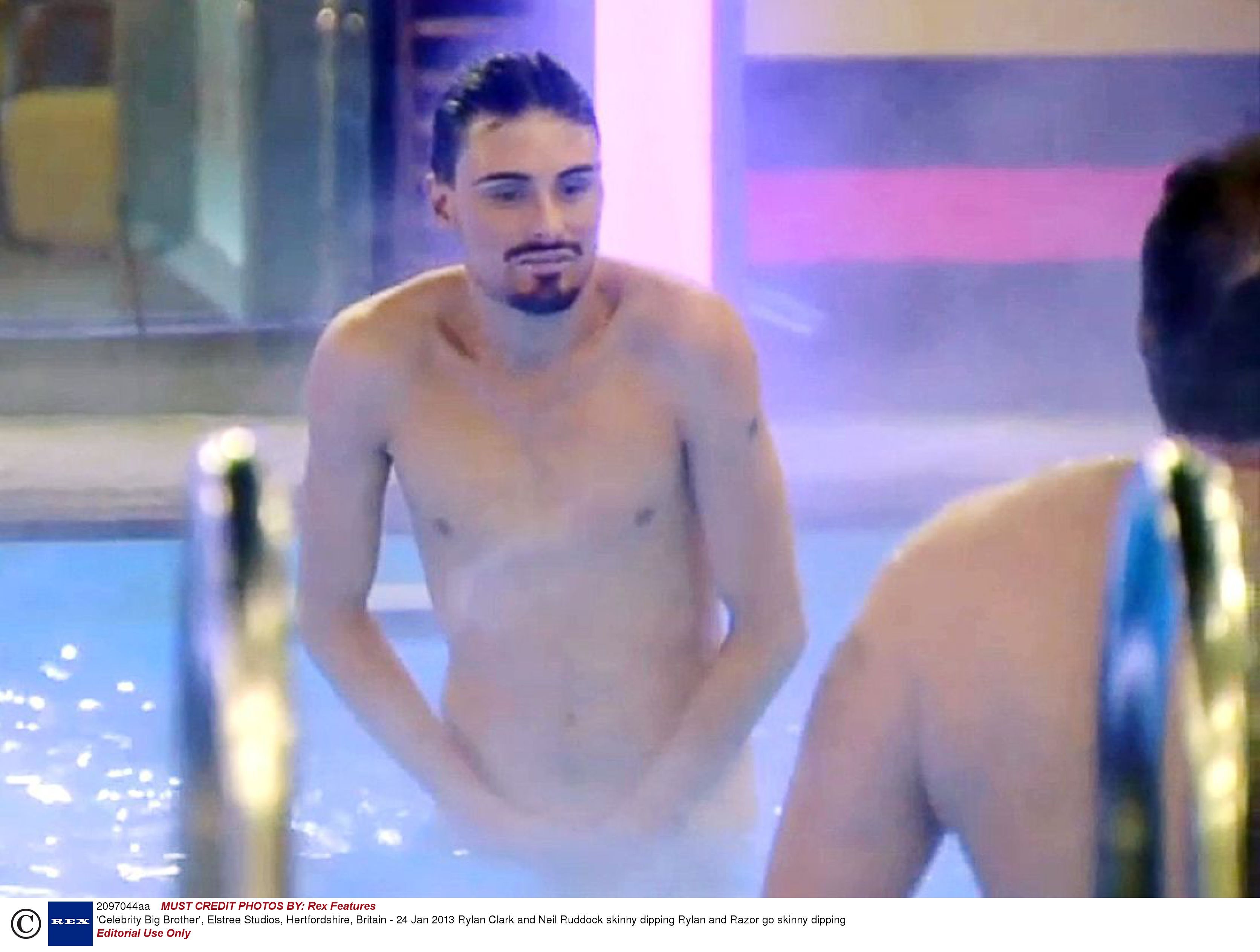 Rylan, Razor go skinny dipping