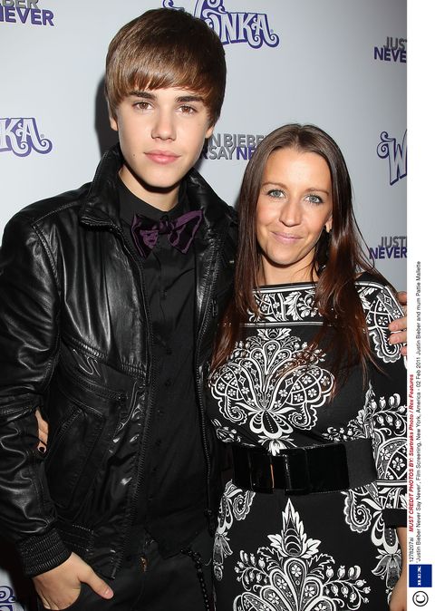 Justin Bieber Mom On Humble Upbringing 2342