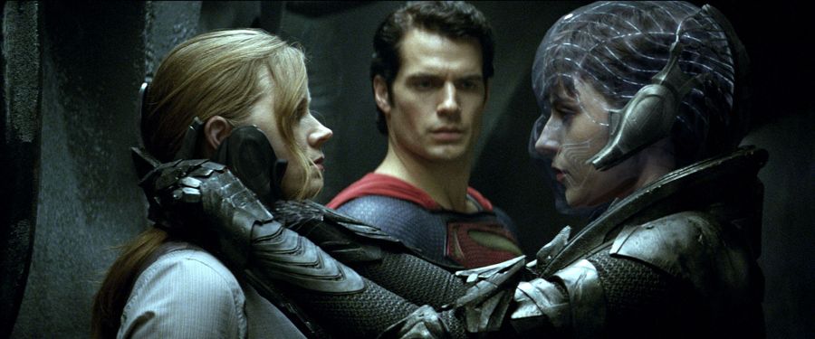 Amy Adams and Henry Cavill as Lois and Clark/Superman in Man of Steel