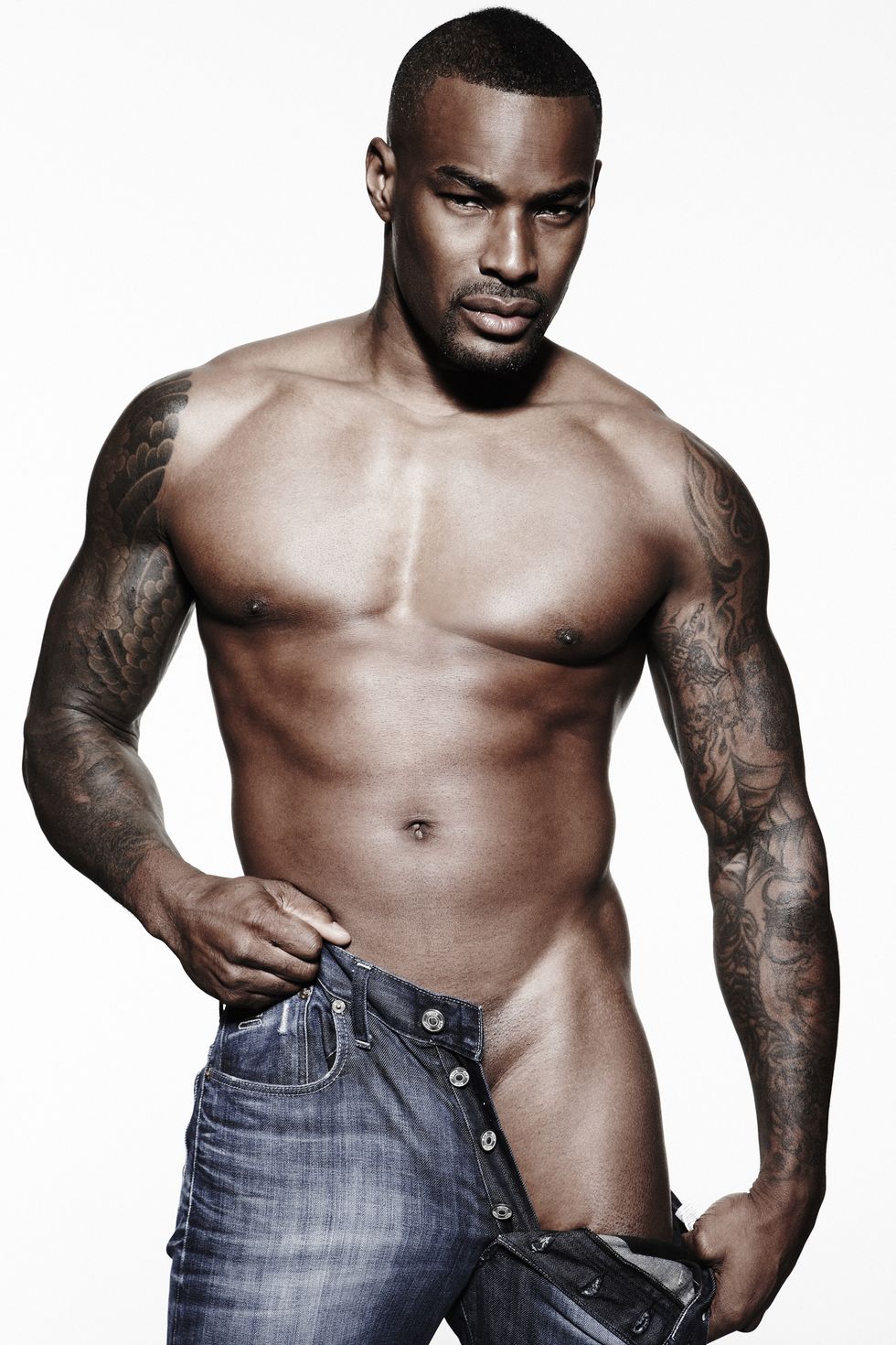 Gay Spy: Tyson Beckford naked for charity