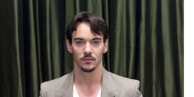 Jonathan Rhys Meyers