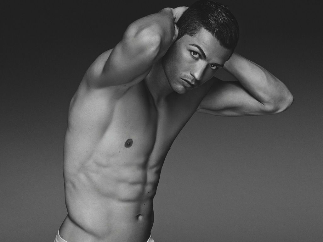 Cristiano Ronaldo poses semi-naked