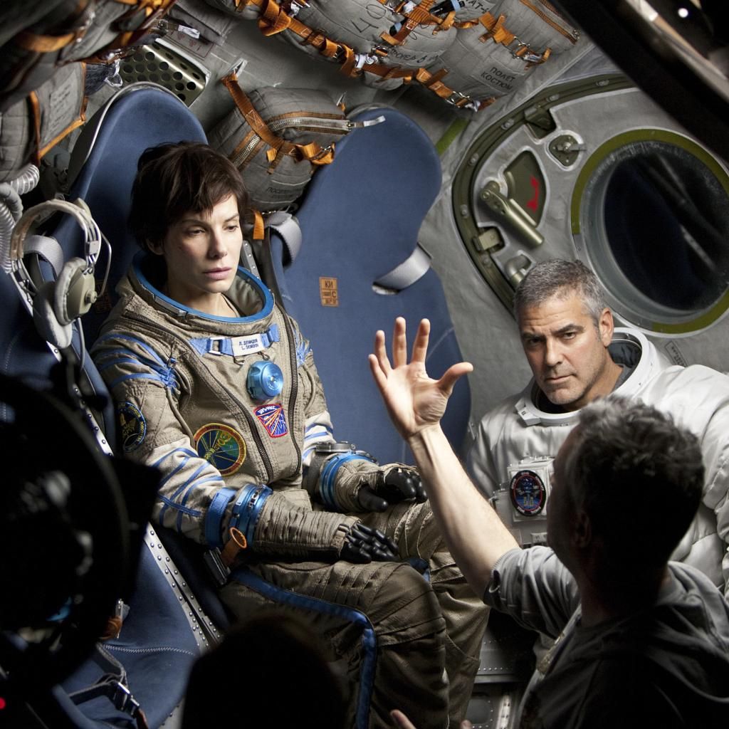 Gravity: Behind The Scenes Pictures