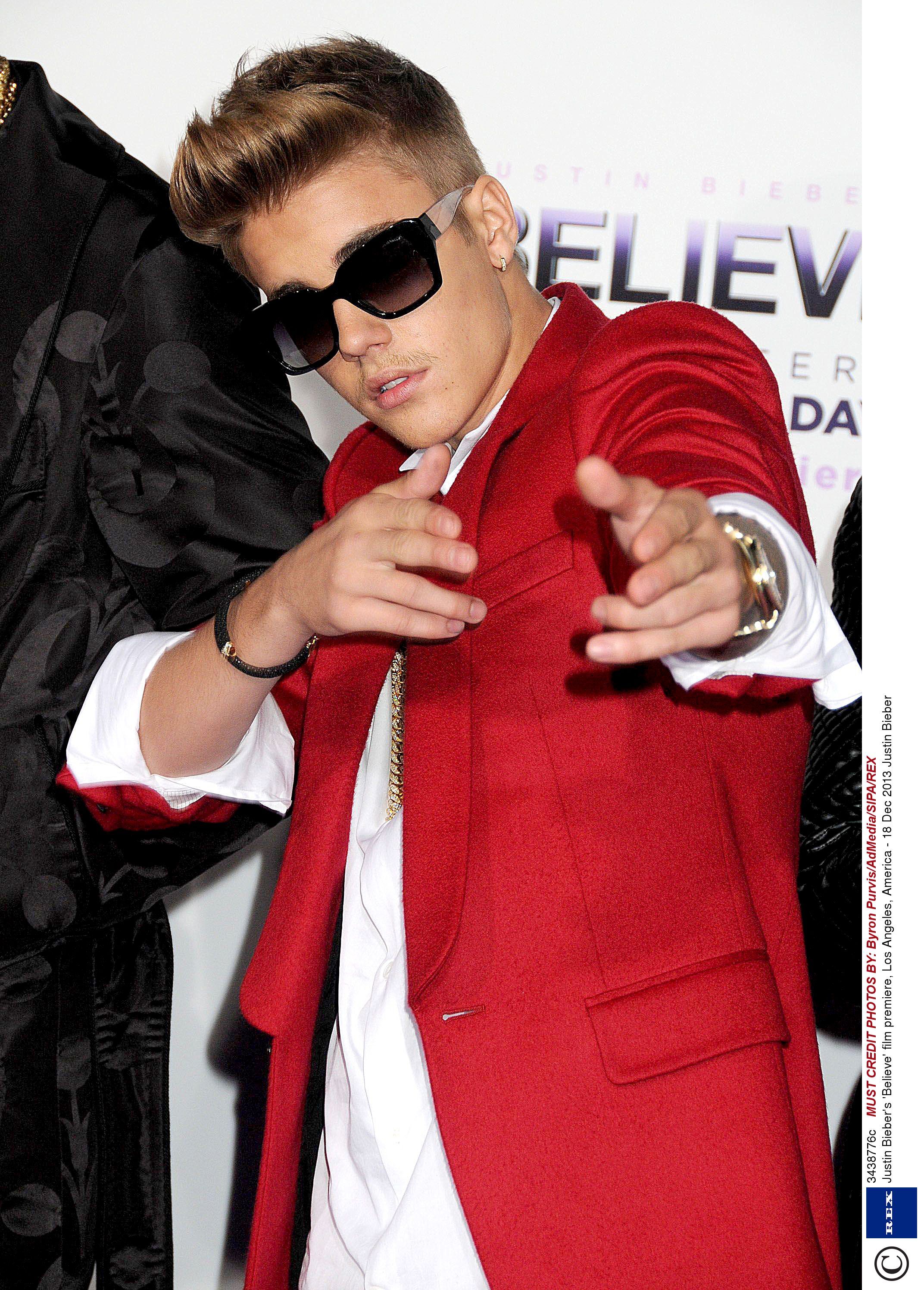 Justin Bieber in new photo : r/popculturechat