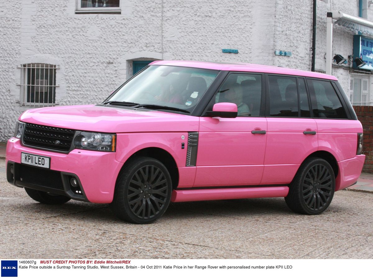 Katie Price's pink Range Rover fails to sell for £60k amid