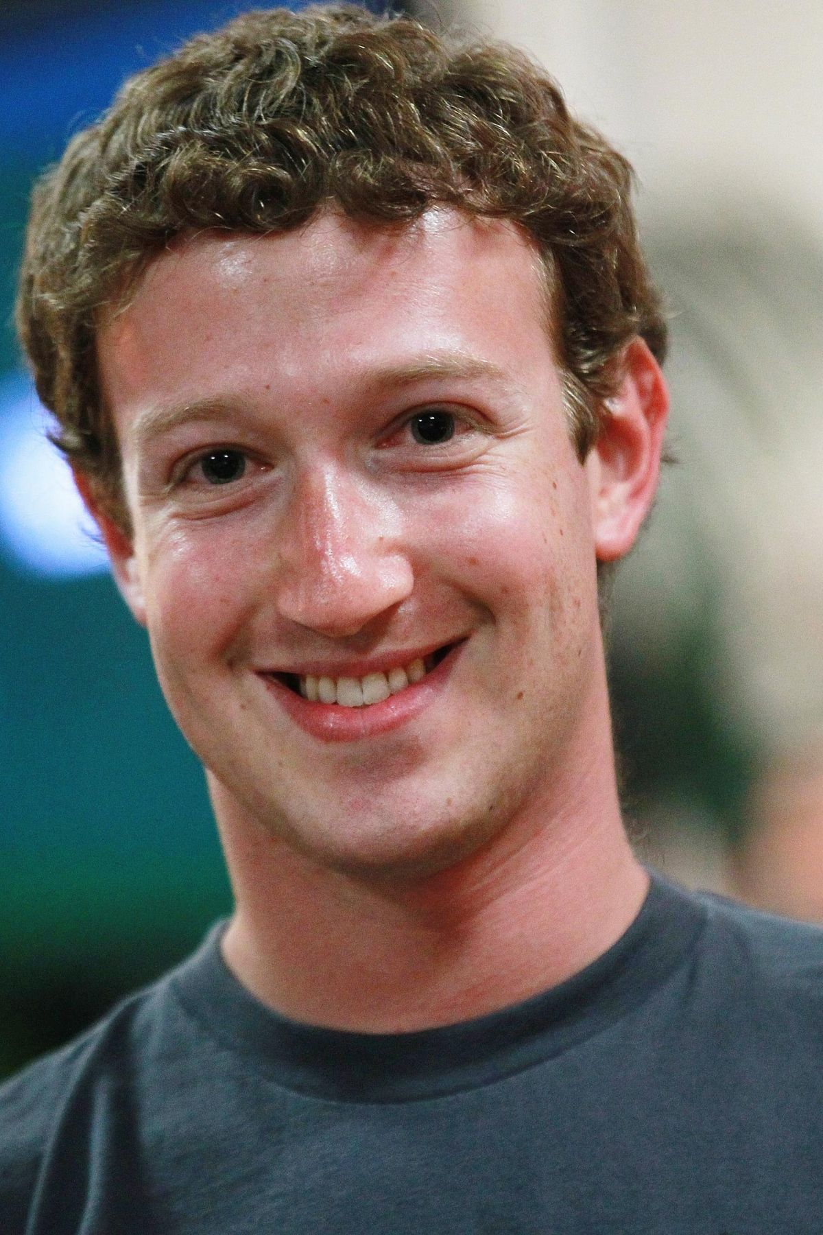 Mark Zuckerberg starts Facebook book club