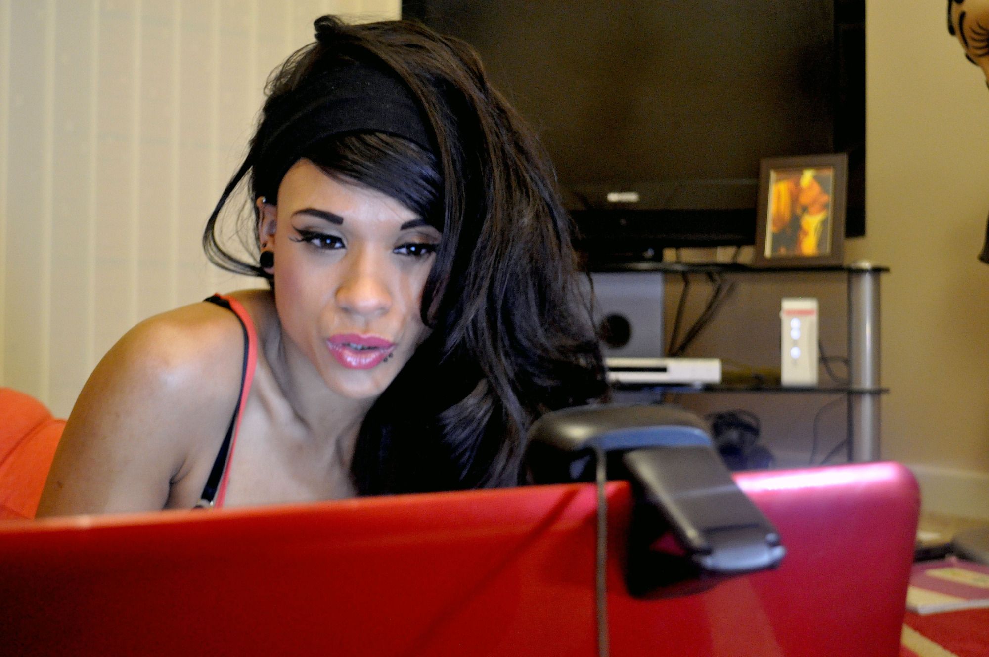 Black Girls Nude Webcam - The Truth About Webcam Girls: Review