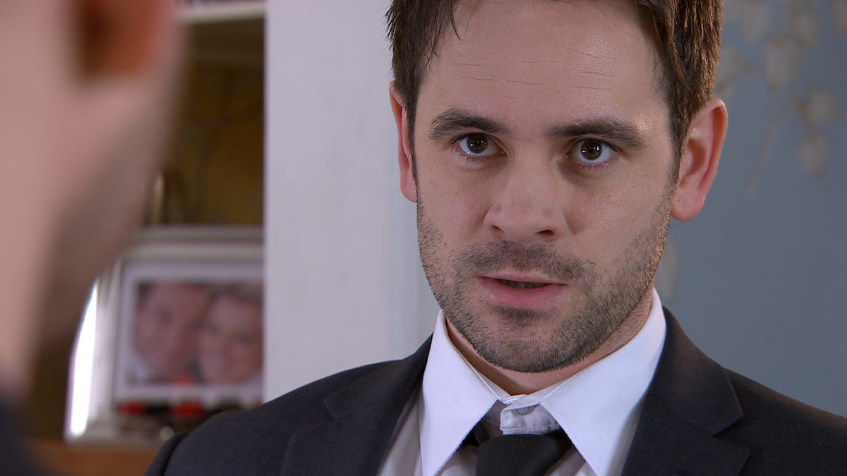 Hollyoaks pictures: Joe plans revenge