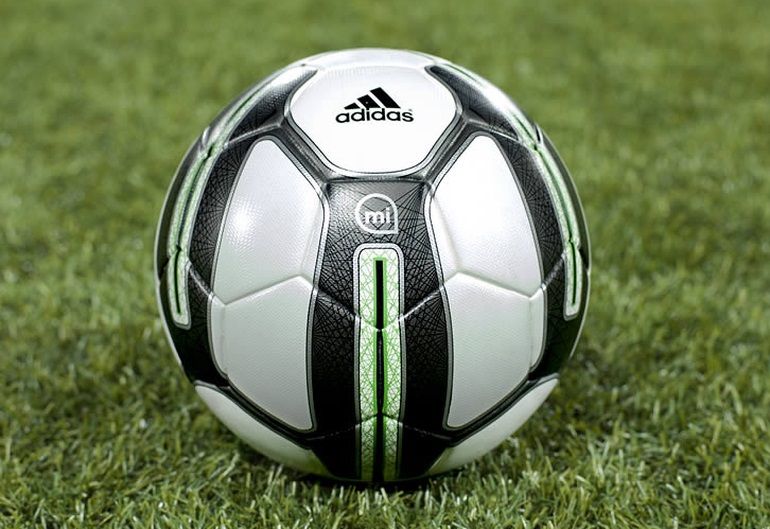 Adidas miCoach Smart Ball goes on sale
