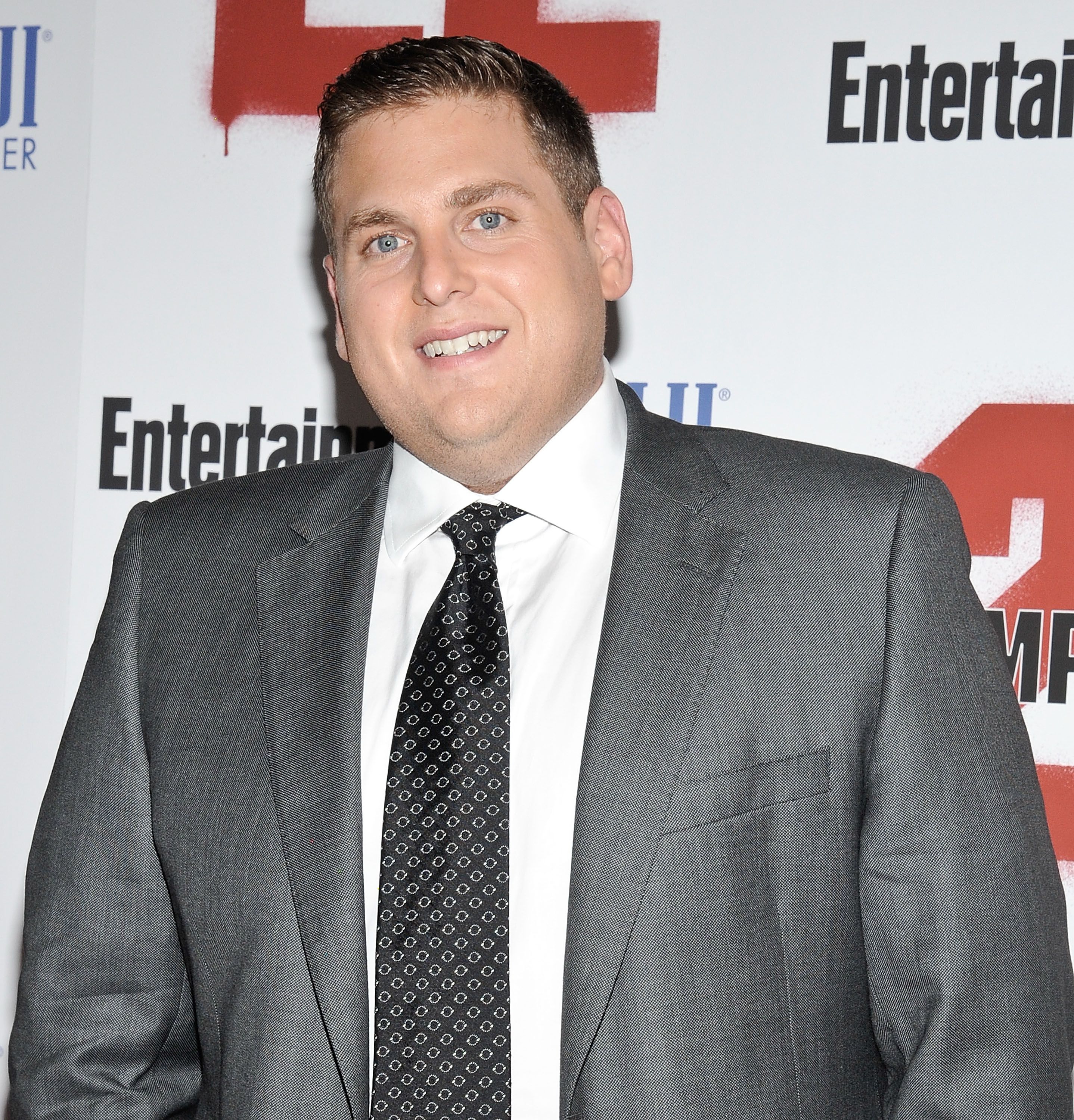 wolf of wall street jonah hill jacks off